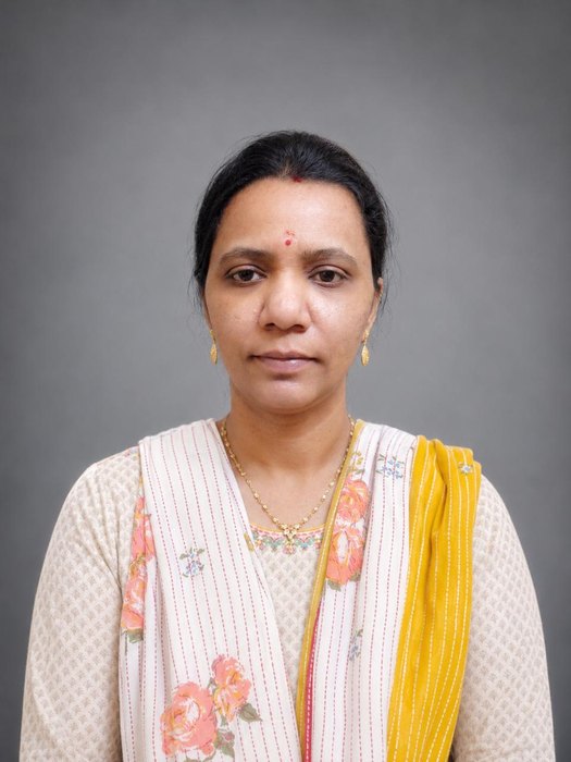 Dr. Geetha Karthik, M.D.S — Oral Medicine & Maxillofacial Radiology